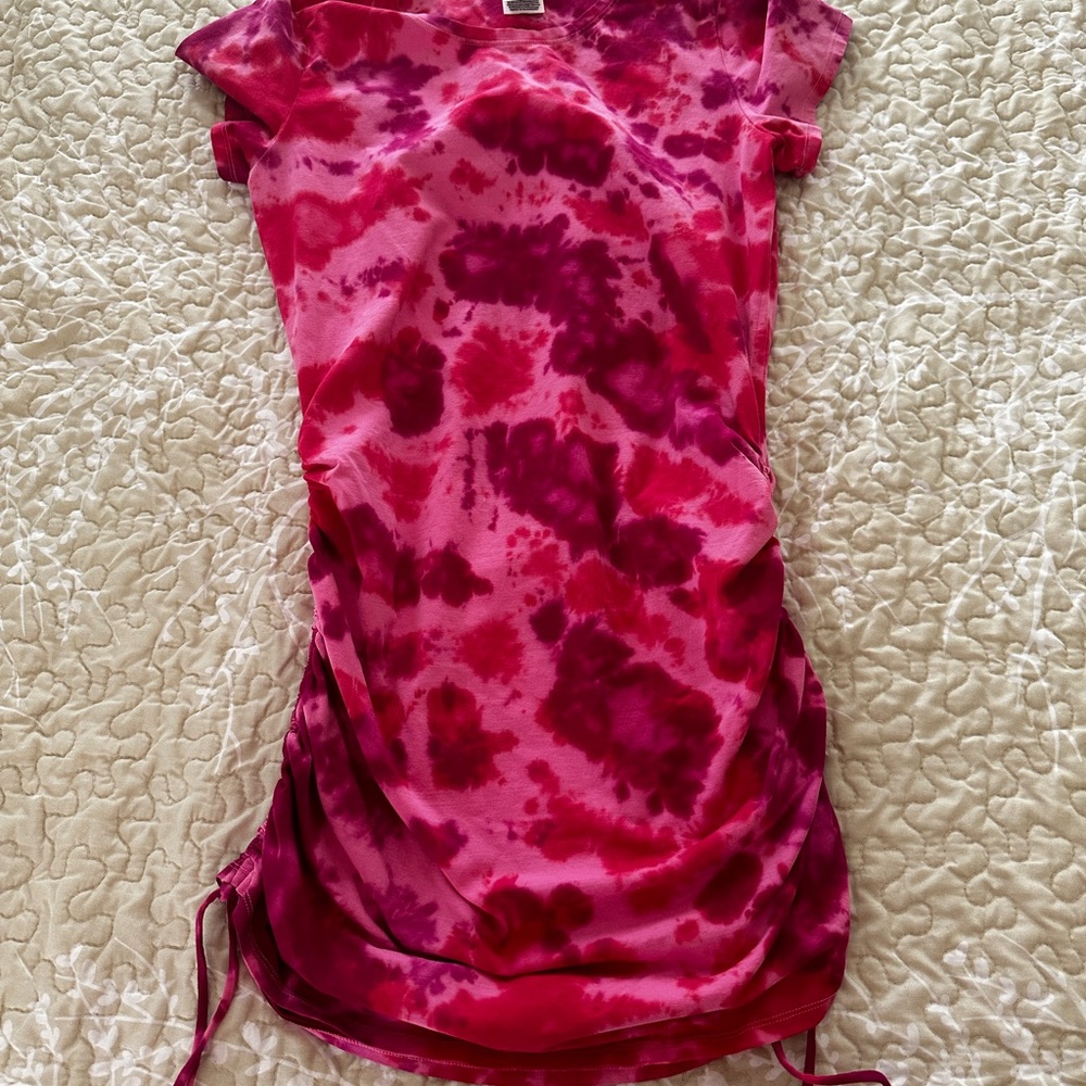 Pink mini dresses - Picture 1 of 4